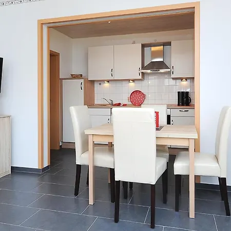 Im Haus Ter Haar * ノイハルリンガージール